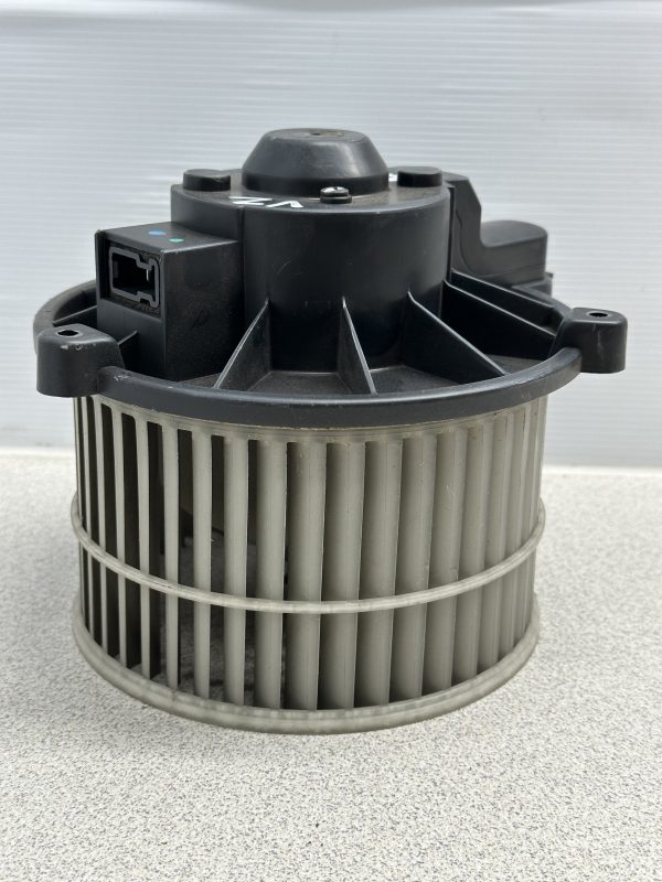 Heater Fan Blower Motor VY S2, VZ Commodore